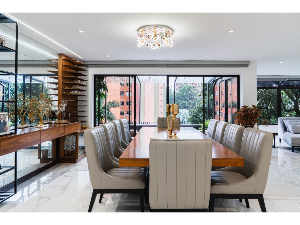 APARTAMENTO EN VENTA CON TERRAZA EN SECTOR LOS BALSOS, EL POBLADO. — foto 3