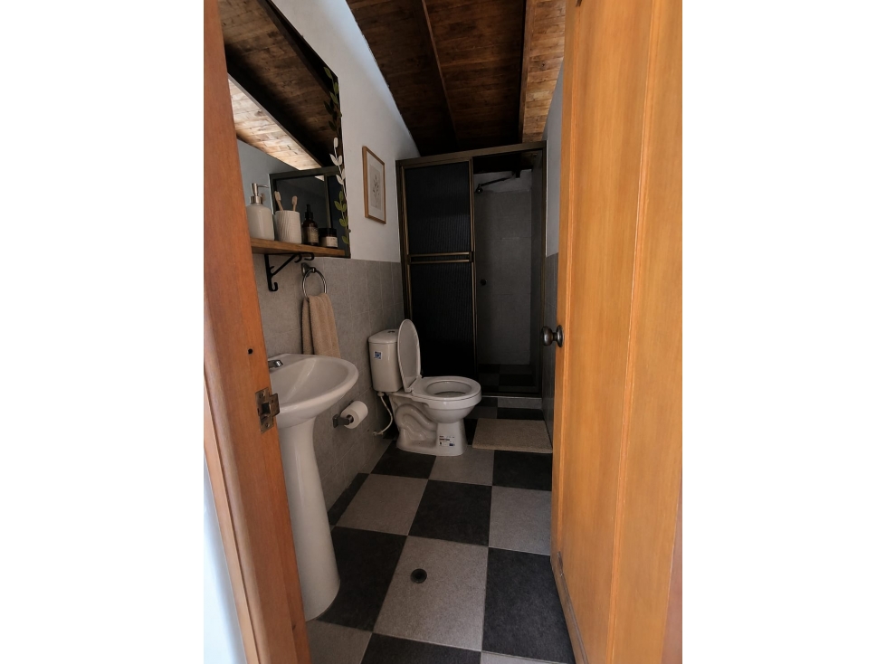 CASA EN ARRIENDO, DUPLEX EN BELLO SECTOR LA ESTACIÓN — foto 6