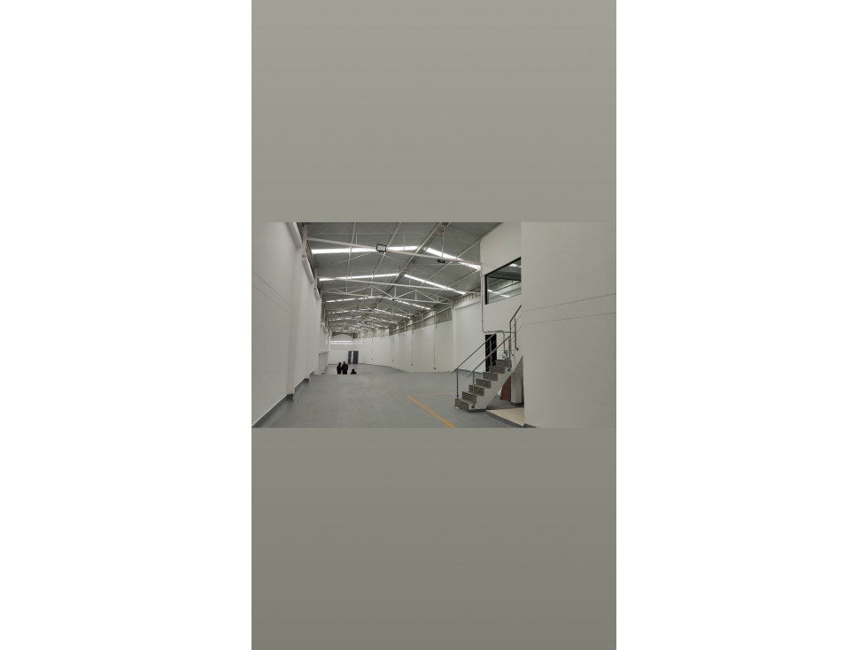 BODEGA EN ZONA INDUSTRIAL - QT0111 - 4