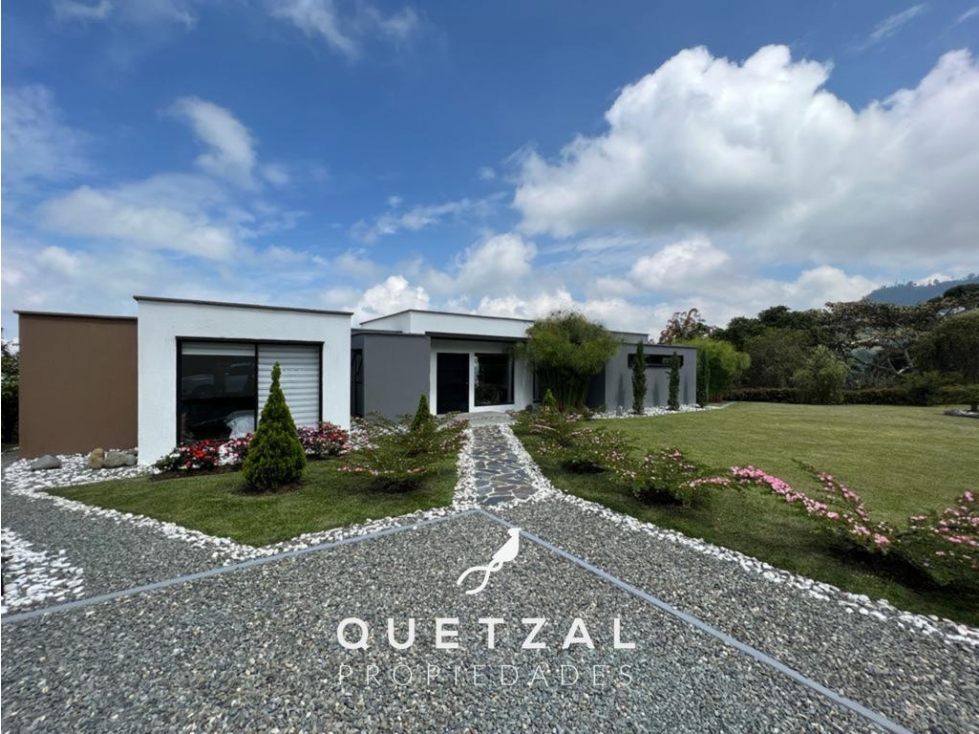 IMPRESIONANTE CASA CAMPESTRE - QT0052 - 1