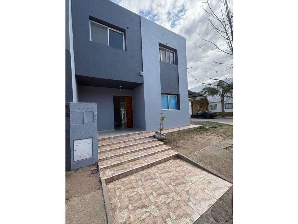 Venta Duplex Chacra del Norte 3 Dor 3 Baños