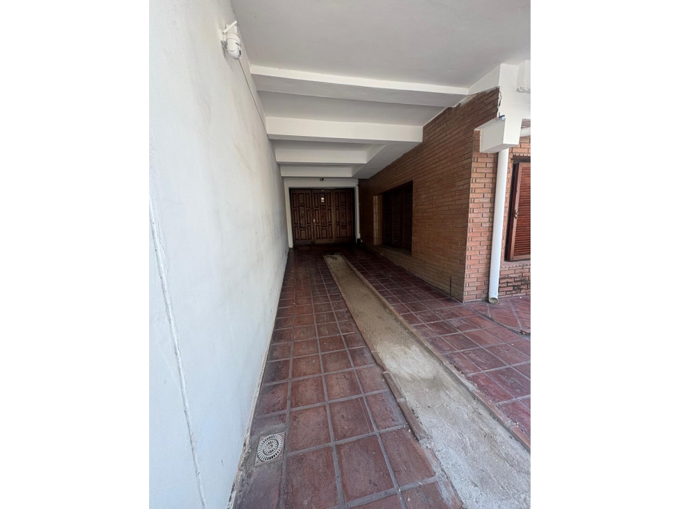 Alto Alberdi Gran Propiedad 4 Dor - Suite - Pileta — foto 4