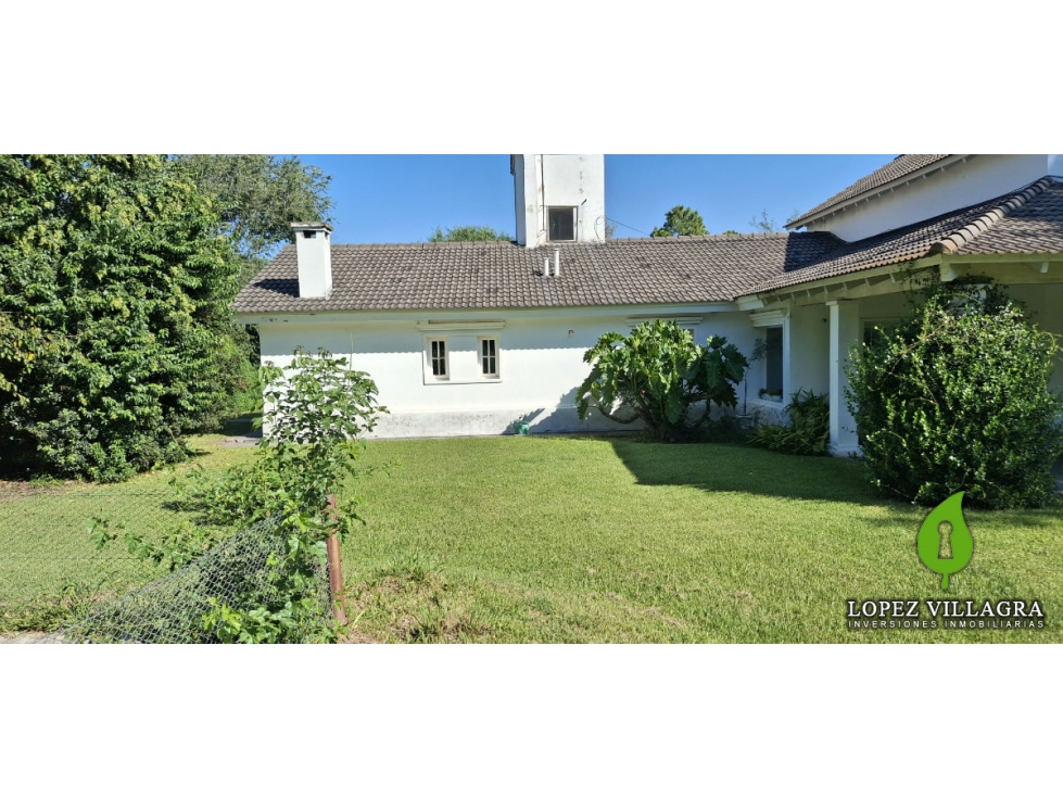 Importante Casa mejor zona Villa Allende s/ calle Guayaquil - 2