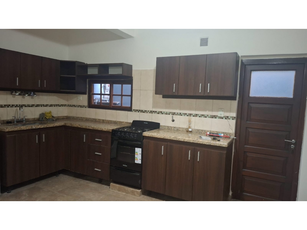 Casa en Alquiler 3 Dormitorios B° Alto Alberdi - Córdoba — foto 4