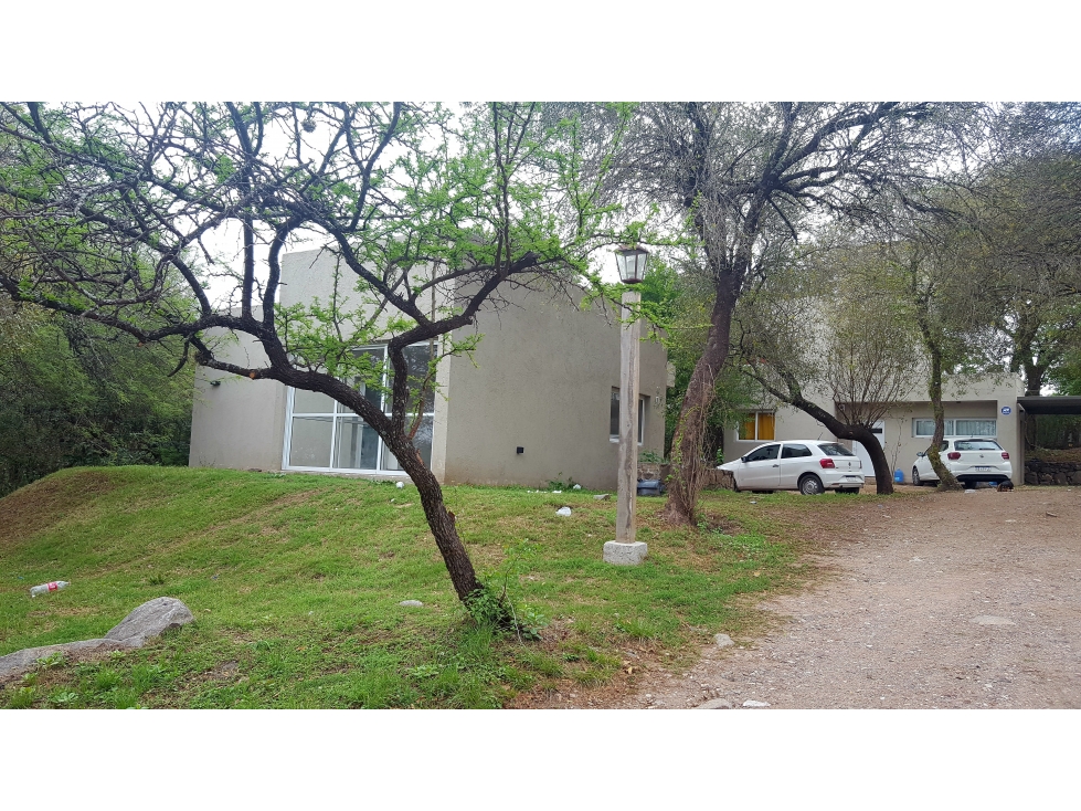 Terreno en Venta con 4 Viviendas - Opción Ampliación - Unquillo - 6