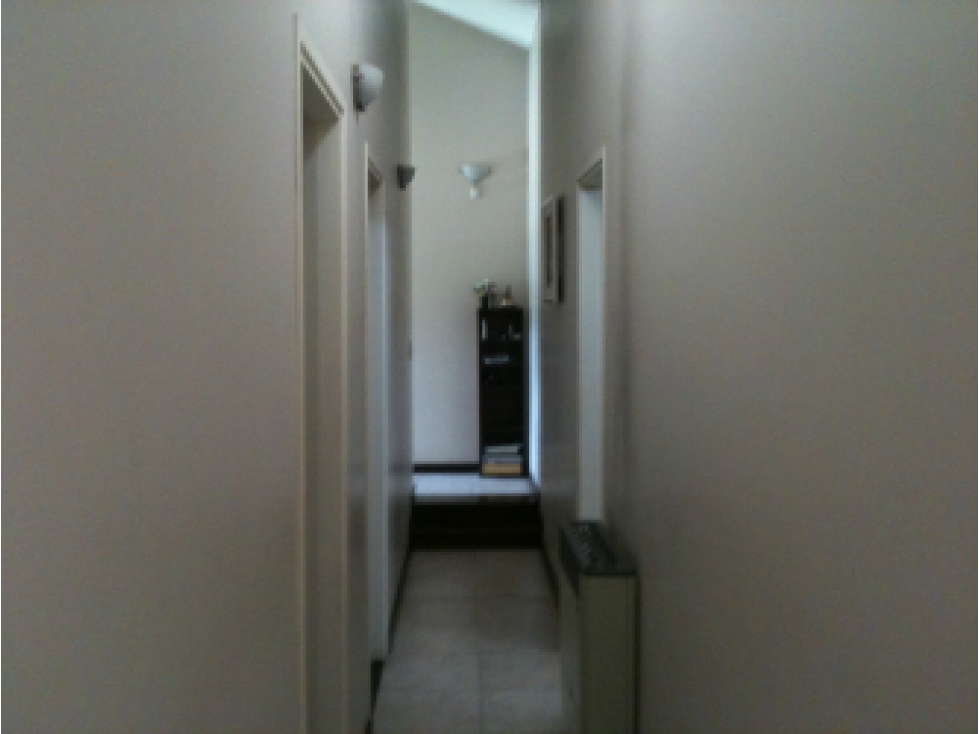 Casa ideal Comercial Mejor Zona de Av. Laplace. B° Villa Belgrano — foto 6