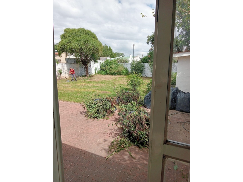 CASA EN VENTA DE 3 DOR SOBRE AV NEPER — foto 5
