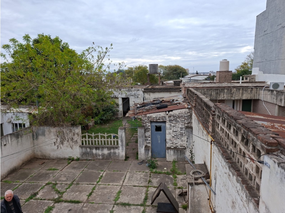CASA AV PUEYRREDON 1774