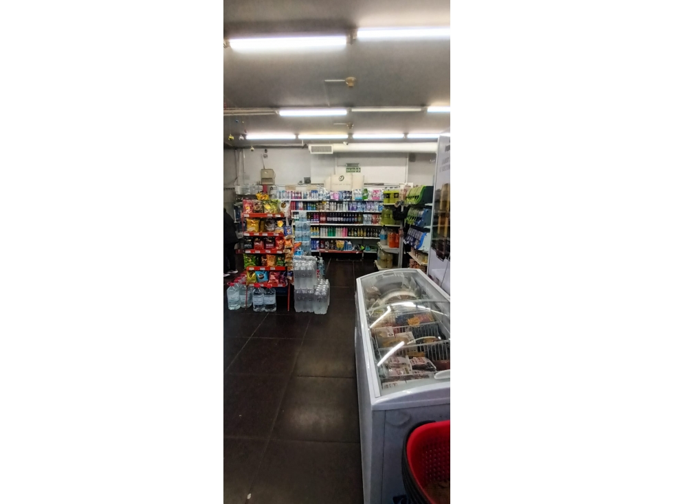 CENTRO LOCAL COMERCIAL AV MAIPU - 2
