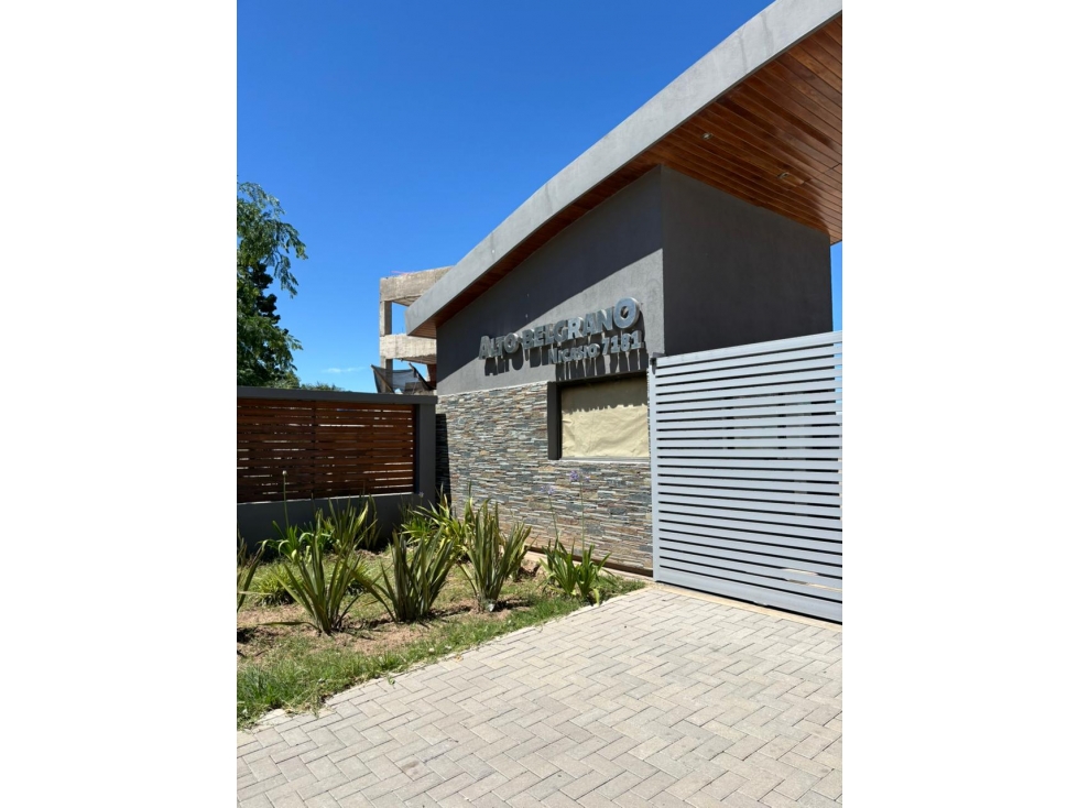 VILLA BELGRANO Casa 2 dorm housing Altos Belgrano con SUM y Pileta