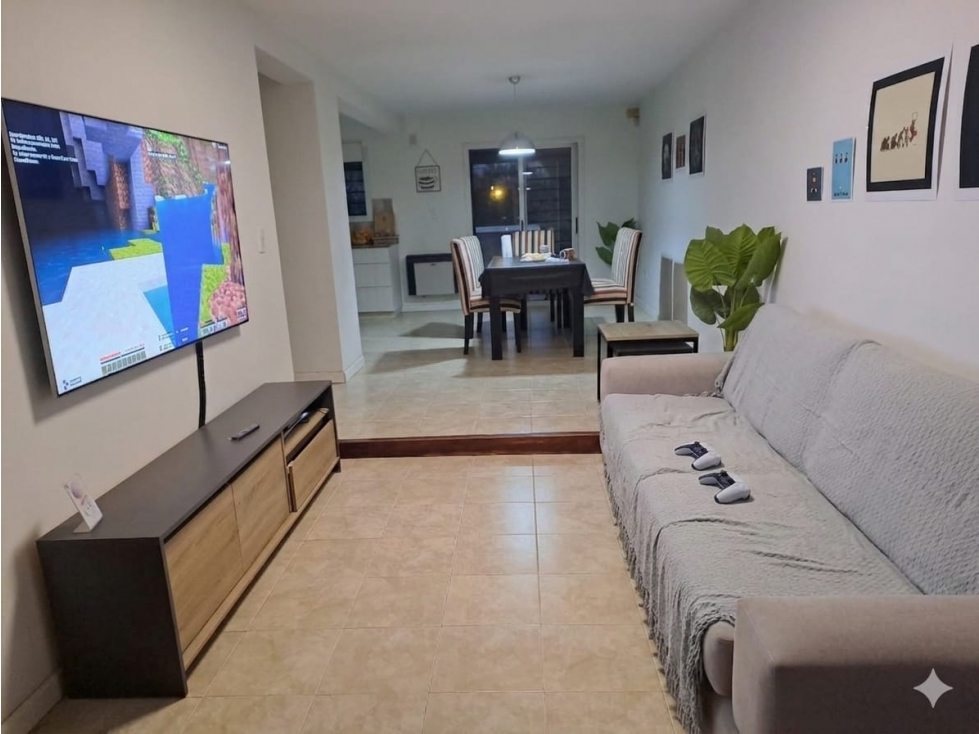 VENDO CASA 3 DORM ARGUELLO - 3