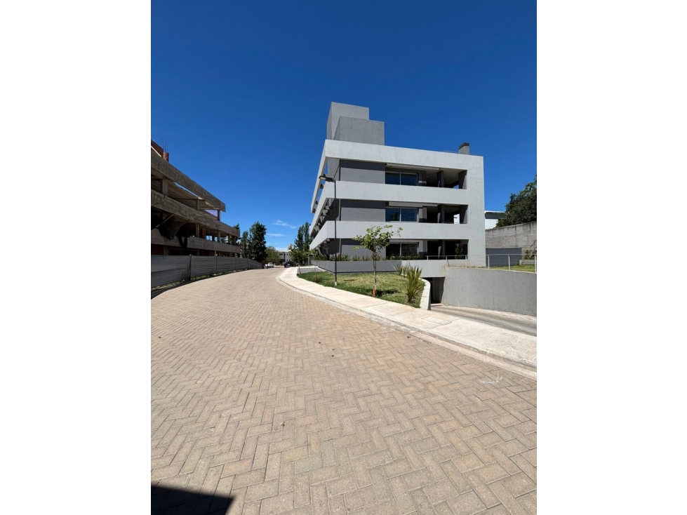 VILLA BELGRANO Casa 2 dorm housing Altos Belgrano con SUM y Pileta — foto 4