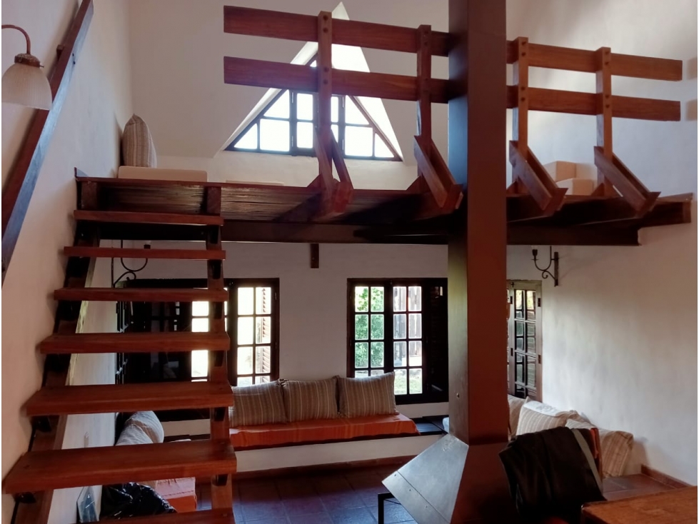 CASA EN VENTA 3 DORM arguello - 4