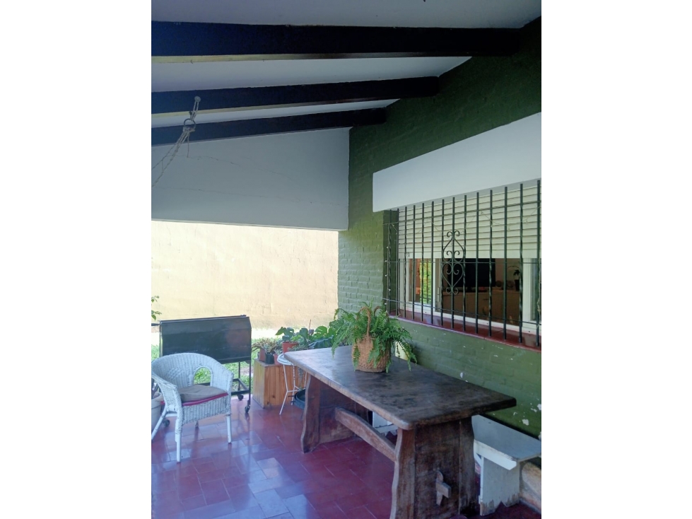 Casa en Venta en Villa Allende. 3 Dorm. - 6