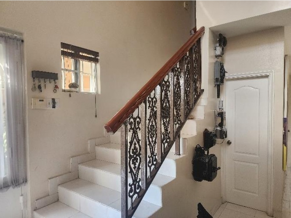 Venta de casa en Fuente del Fresno, Altos de Panama, Condado del Rey — foto 6