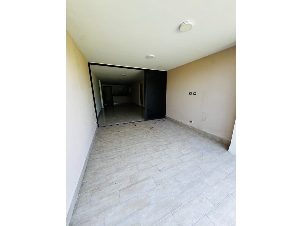 VENTA DE APARTAMENTO DE 3 RECAMARAS EN PLANTA BAJA CON PATIO ENORME — foto 6