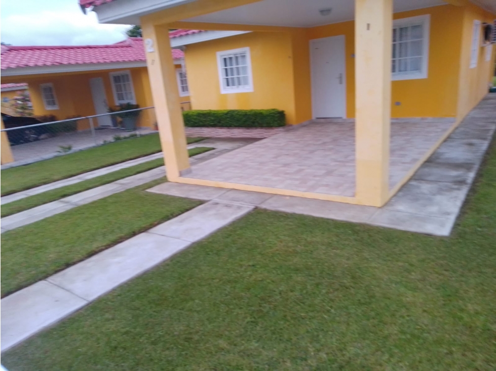 VENTA DE CASA DE PLAYA EN SANTA CLARA (SUMMER BAY VILLAGE) - 2