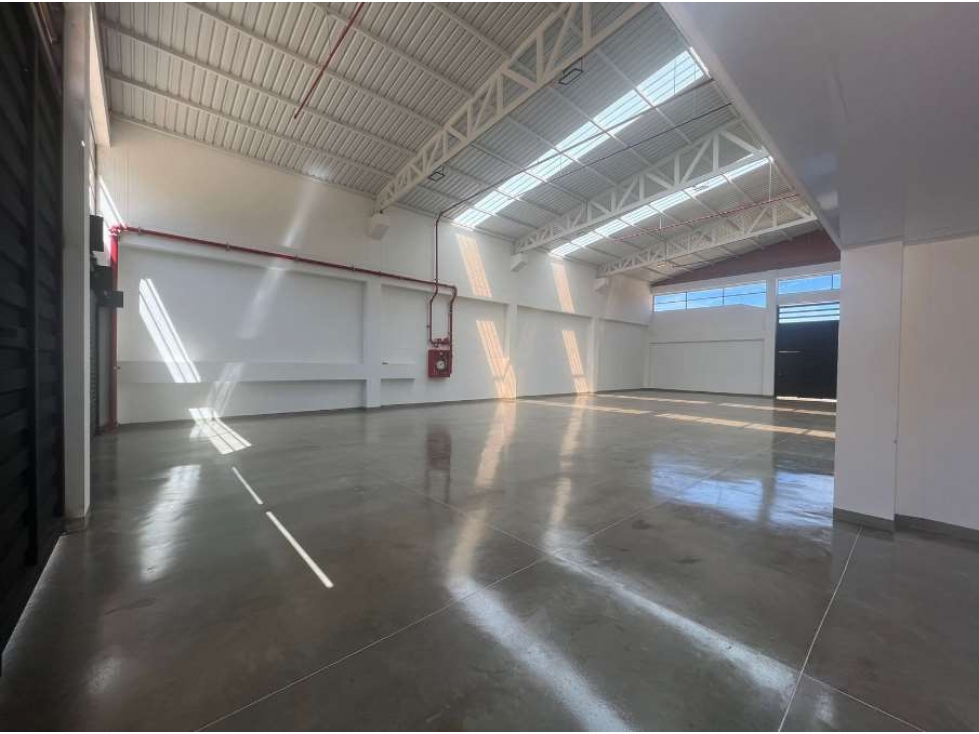 BODEGA INDUSTRIAL EN ARRIENDO, TUNJA - 4