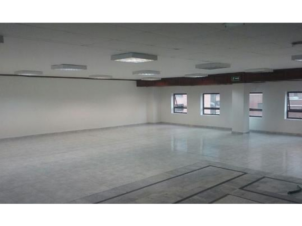 OFICINA DUPLEX EN ARRIENDO, CENTRO INTERNACIONAL
