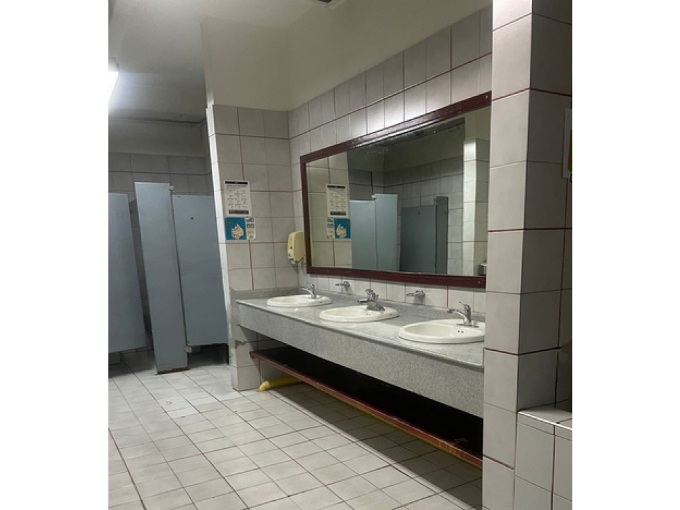 LOCAL EN ARRIENDO, AVENIDA JIMENEZ, ZONA FINANCIERA Y COMERCIAL - 4