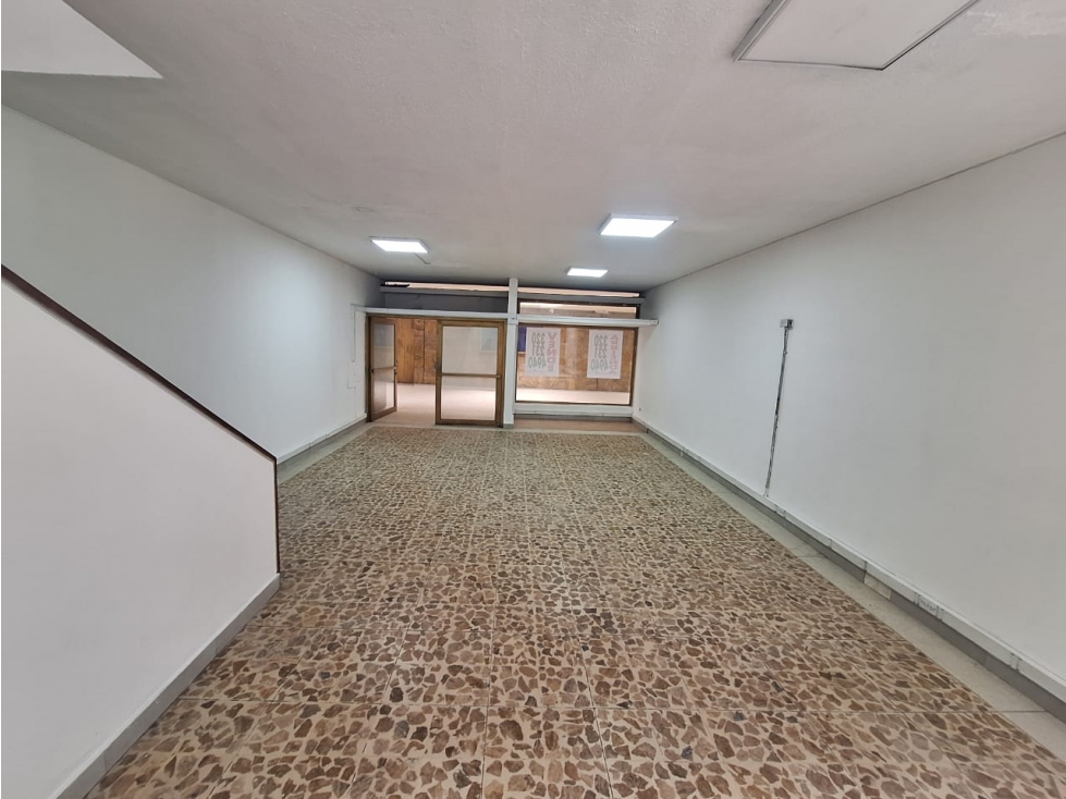 LOCAL EN ARRIENDO, CHAPINERO, SECTOR COMERCIAL — foto 3