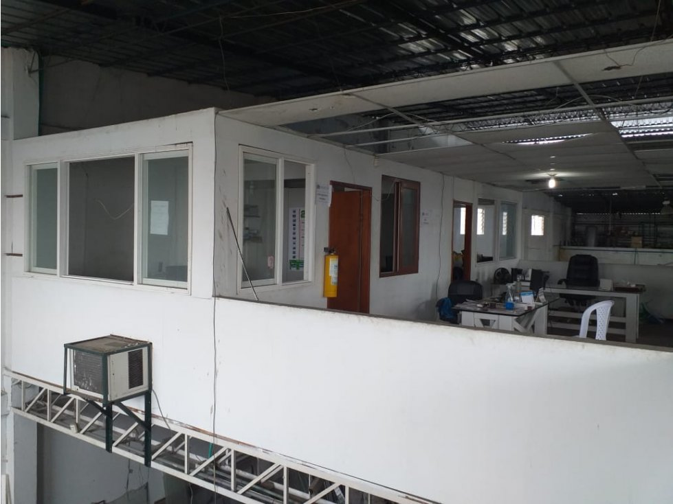 BODEGA EN VENTA, VILLAVICENCIO - 4