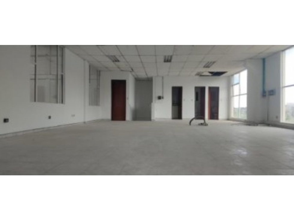 BODEGA INDUSTRIAL EN ARRIENDO -TUNJA - 3