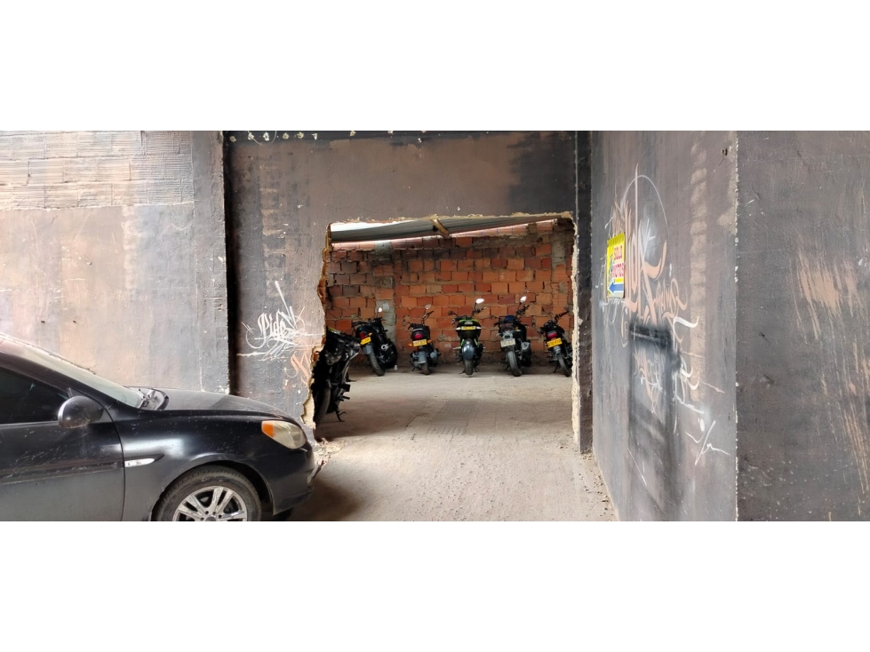 LOTE COMERCIAL EN VENTA UBICADO EN EL CENTRO DE SOACHA, NEGOCIABLE - 4