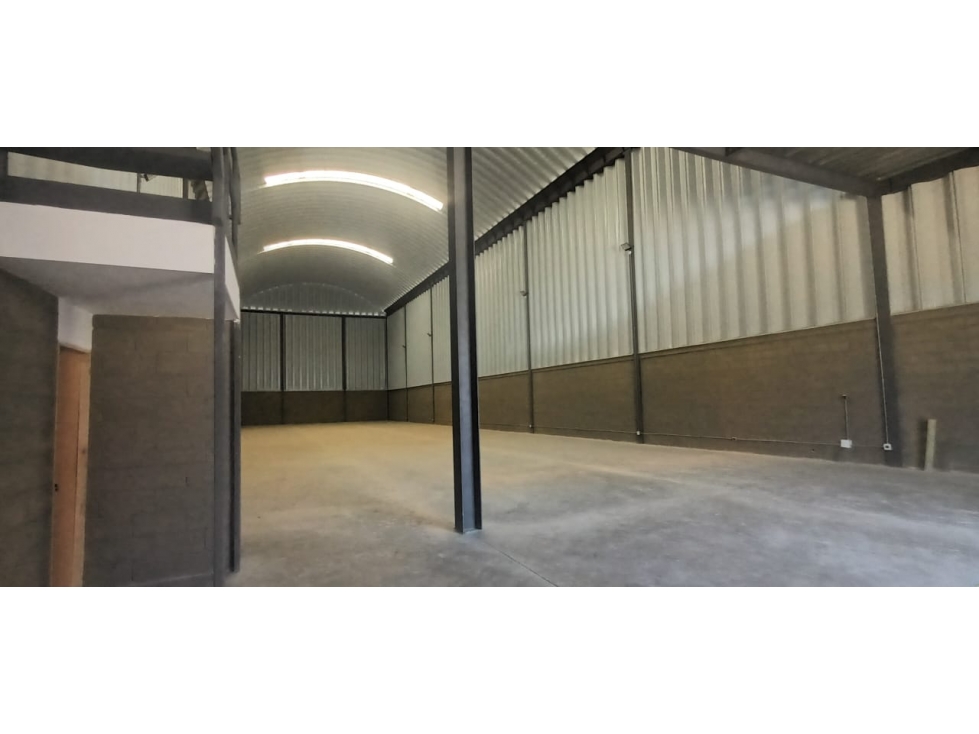 Bodega Industrial en Arriendo 837m2 Barranquilla