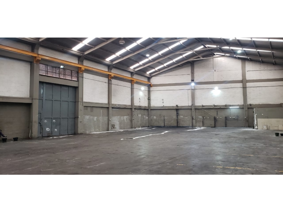 Bodega en Venta Soacha | sobre vía principal - 1