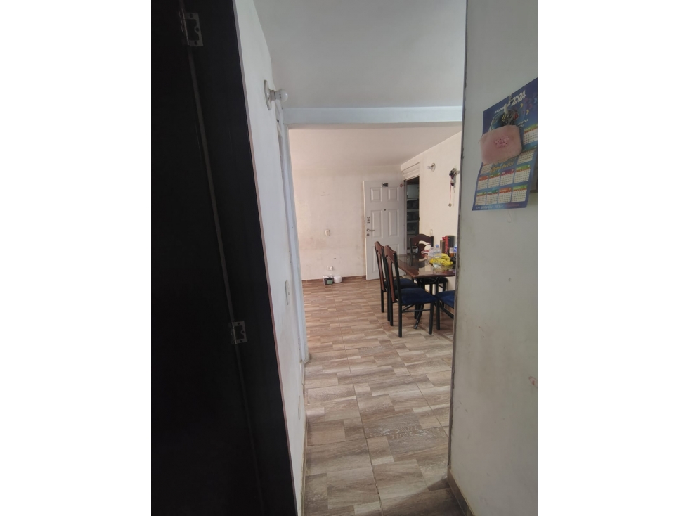 APARTAMENTO EN VENTA CONJUNTO CIRUELOS, TERREROS — foto 3