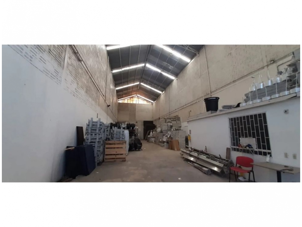 BODEGA EN VENTA LAS FERIAS ZONA INDUSTRIAL