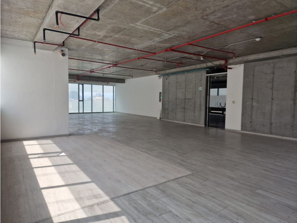 OFICINA CORPORATIVA EN ARRIENDO - CHICÓ NORTE