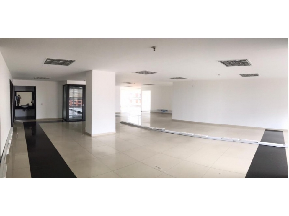 EDIFICIO CORPORATIVO EN VENTA | CHICÓ | BOGOTÁ — foto 2
