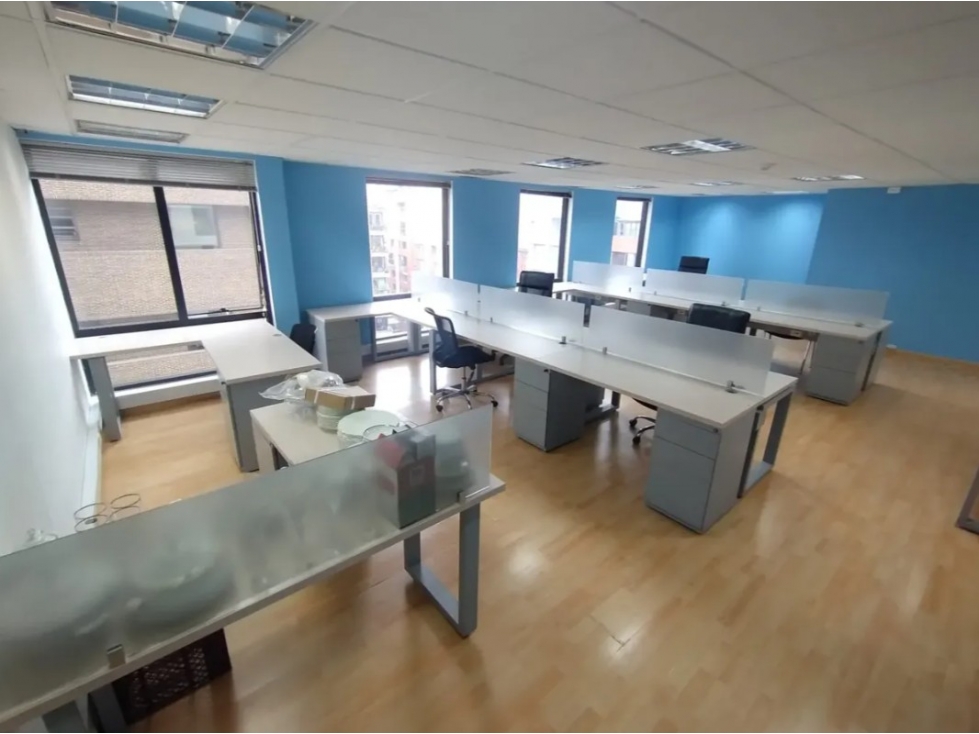 OFICINA EN ARRIENDO | AMOBLADA | SECTOR CHAPINERO PORCIÚNCULA