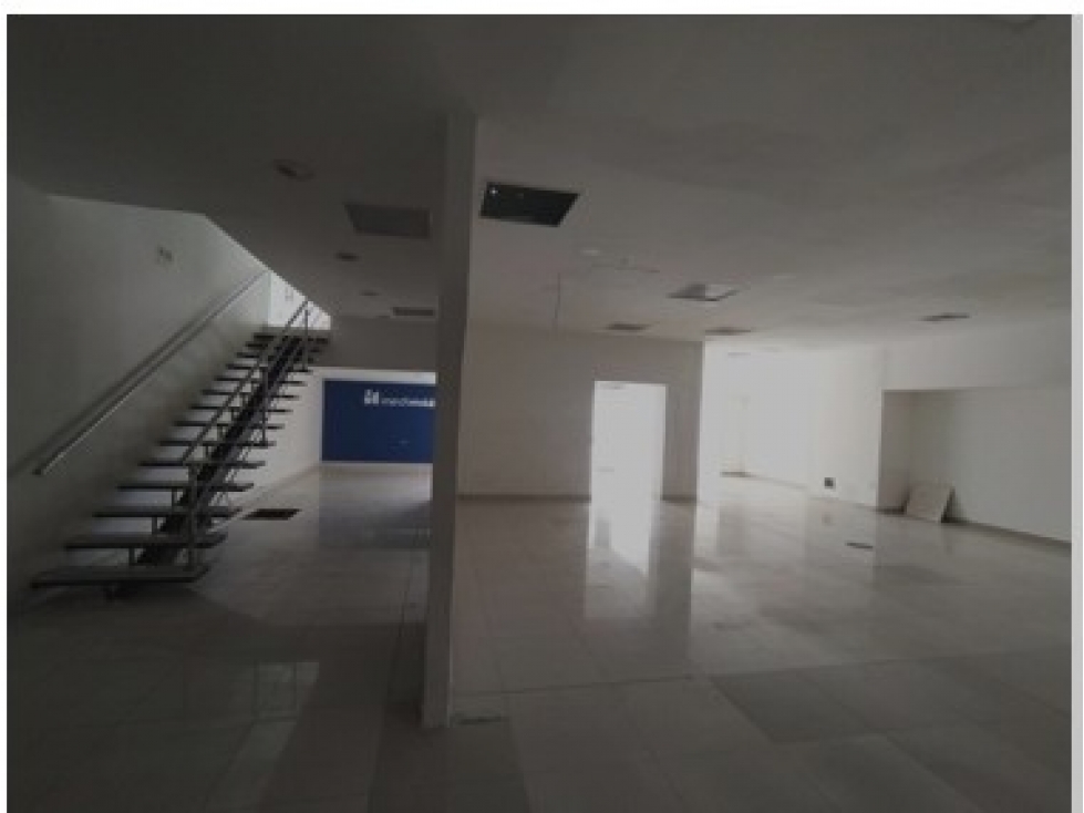 LOCAL COMERCIAL EN ARRIENDO - VILLAVICENCIO - 2