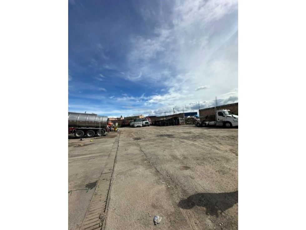 LOTE INDUSTRIAL EN ARRIENDO FONTIBÓN