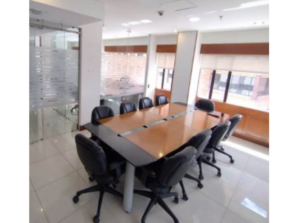 OFICINA EN VENTA - CHICÓ