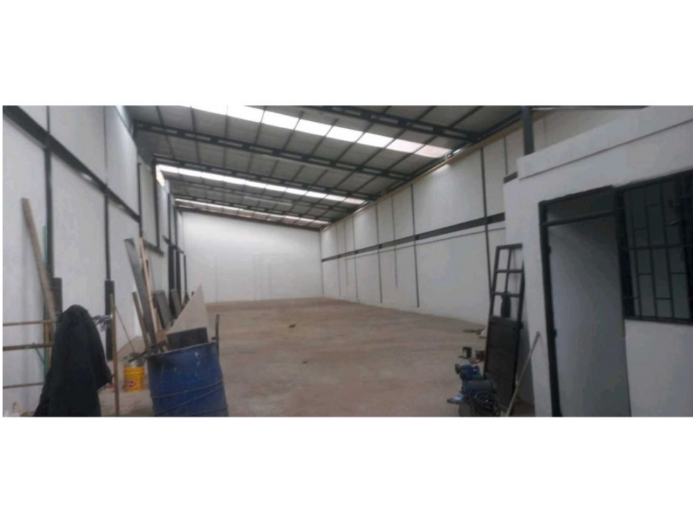 BODEGA INDUSTRIAL EN ARRIENDO SAN BENITO