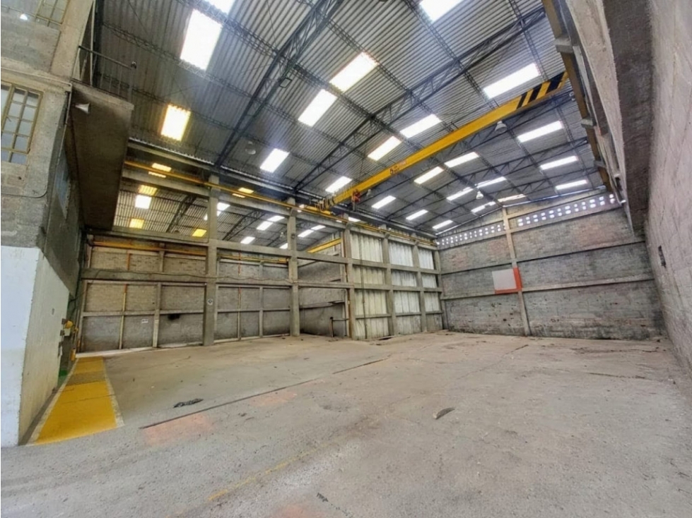 BODEGA INDUSTRIAL EN ARRIENDO VALLADOLID