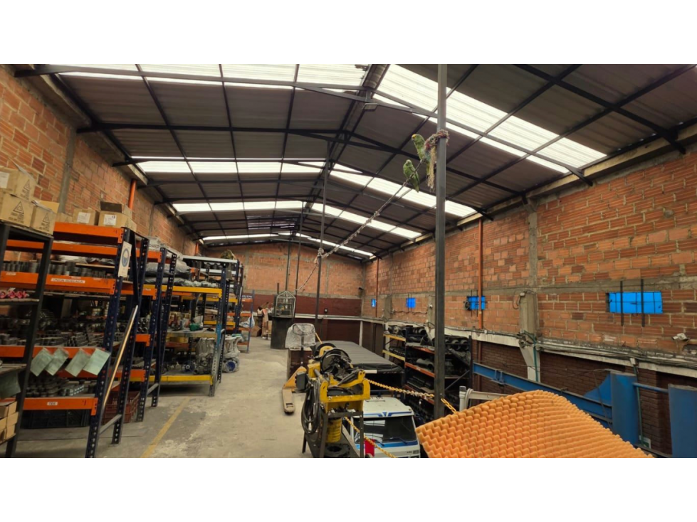 BODEGA EN VENTA PUENTE ARANDA
