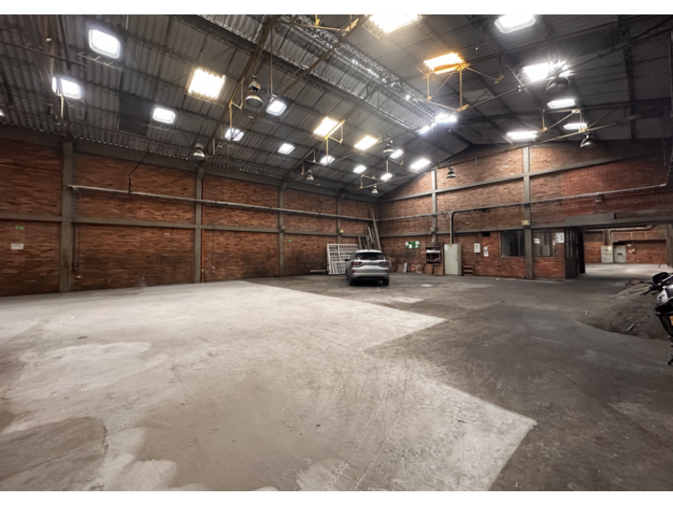 BODEGA INDUSTRIAL EN ARRIENDO PUENTE ARANDA, BOGOTÁ