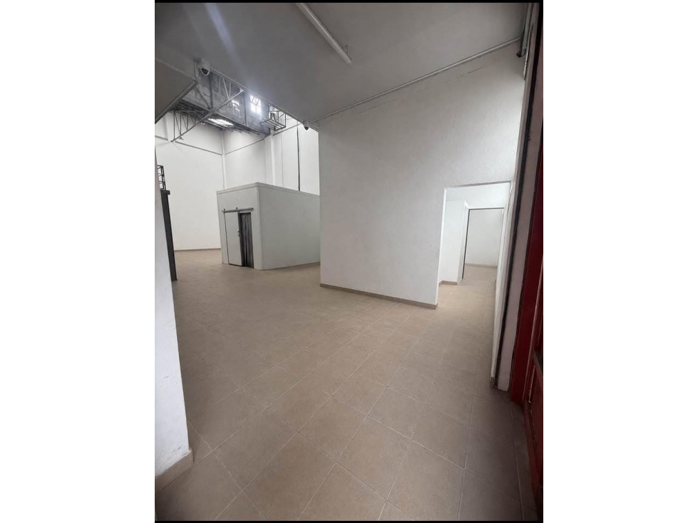 BODEGA EN ARRIENDO | VERAGUAS | LOS MÁRTIRES - 1