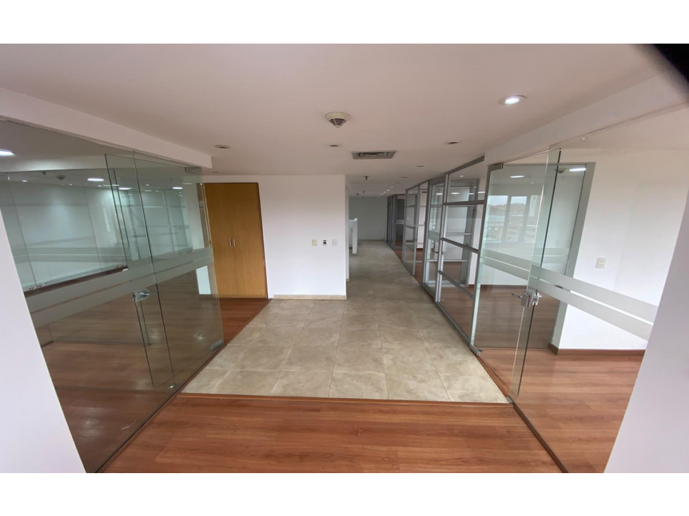OFICINA EN ARRIENDO | CHICÓ NORTE