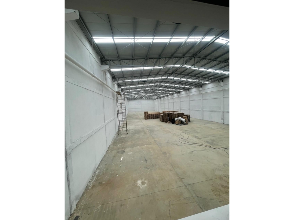 BODEGA EN ARRIENDO, CARTAGENA - 1