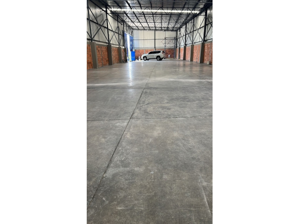BODEGA EN ARRIENDO UBICADA EN DOSQUEBRADAS RISARALDA - 3