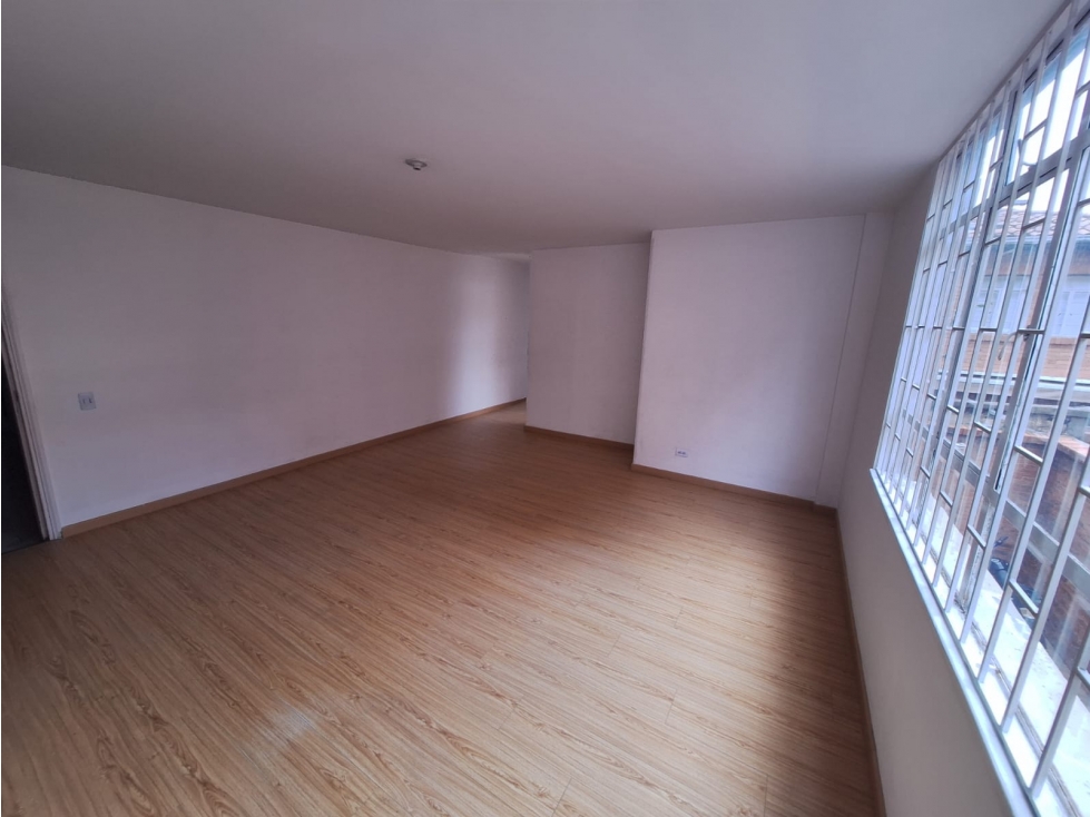ARRIENDO OFICINAS DESDE 48 M2, SECTOR LA SOLEDAD, TEUSAQUILLO — foto 3