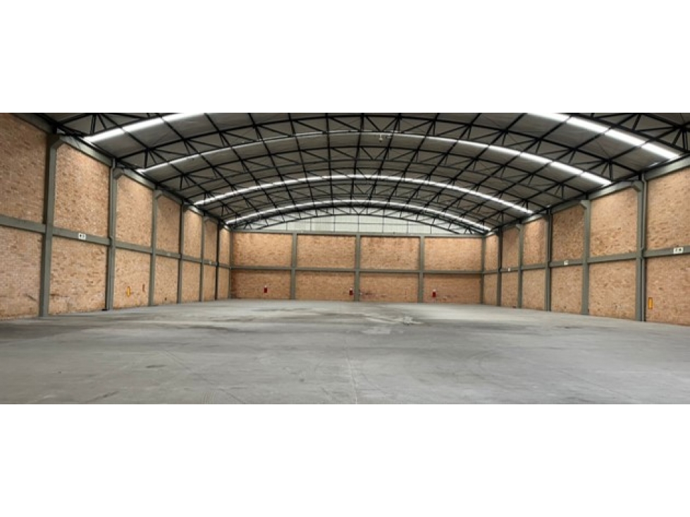 BODEGA EN VENTA, UBICACION ESTRATEGICA EN MOSQUERA - 1