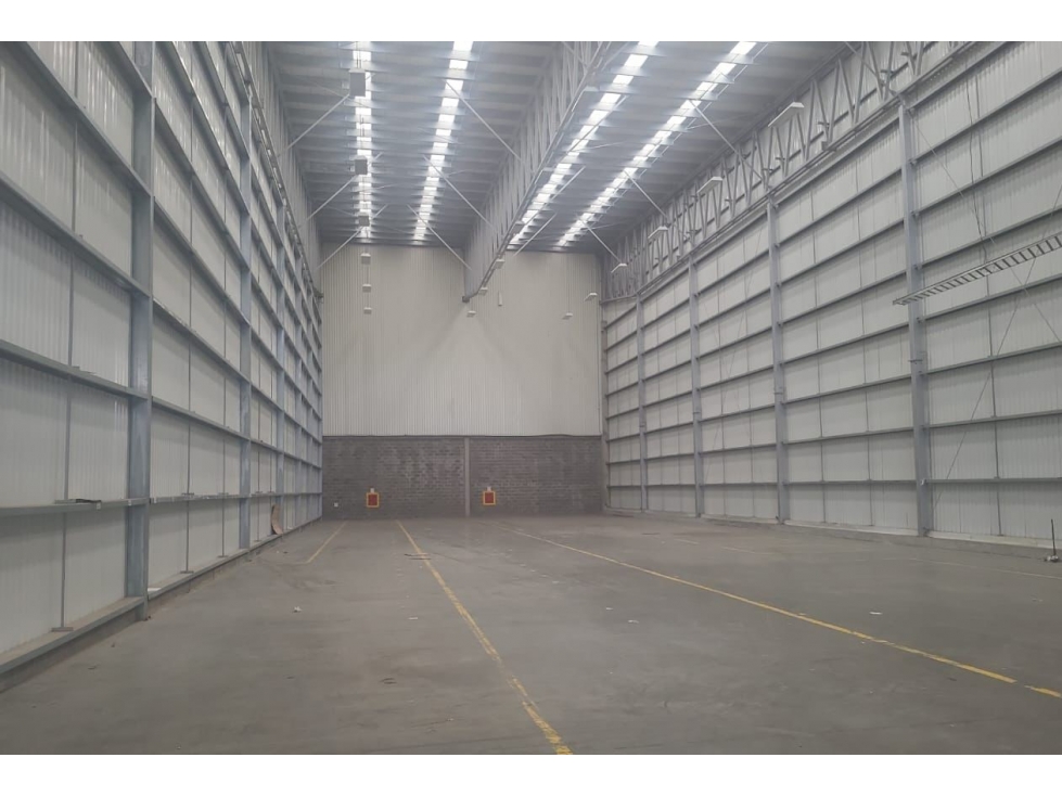 BODEGA EN ARRIENDO, PARQUE INDUSTRIAL, COTA - 1