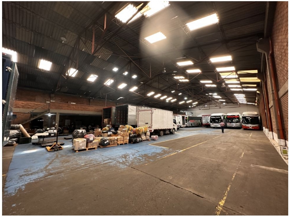 BODEGA DE 1.500 M² EN VENTA, SECTOR INDUSTRIAL DE PUENTE ARANDA — foto 4